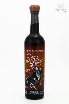 Toro de Lidia Tequila Extra Anejo